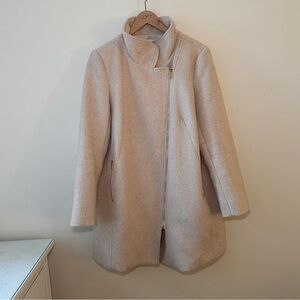 LOFT Women's Cream Coat - size Large.